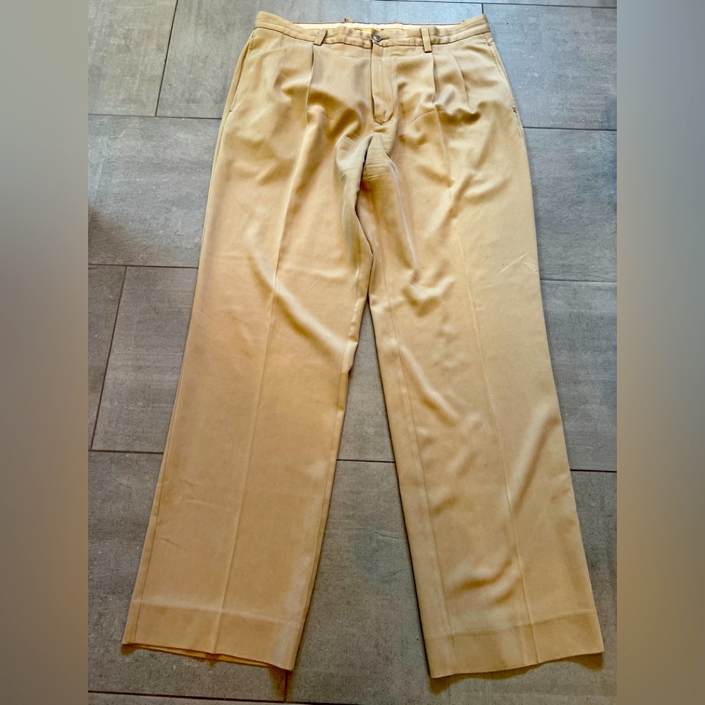 Men’s Tommy Bahama Tan Dress Pants w Classic Crease, silk/rayon blend! 34”x32”